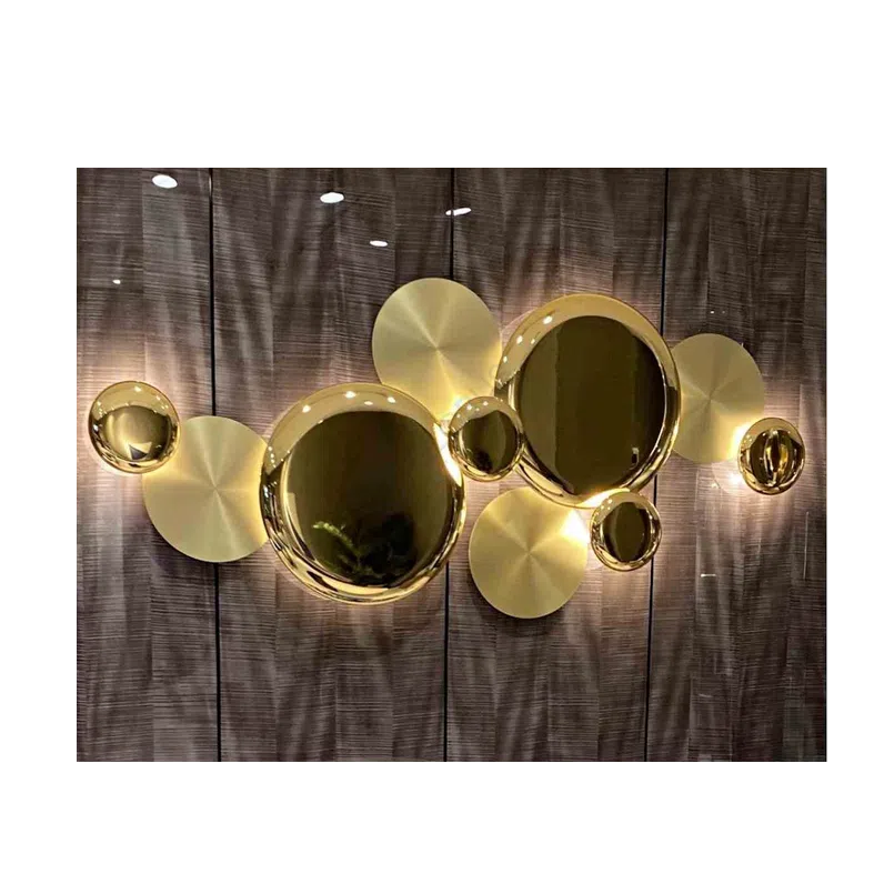 Wall lamp Oilfish Lighting