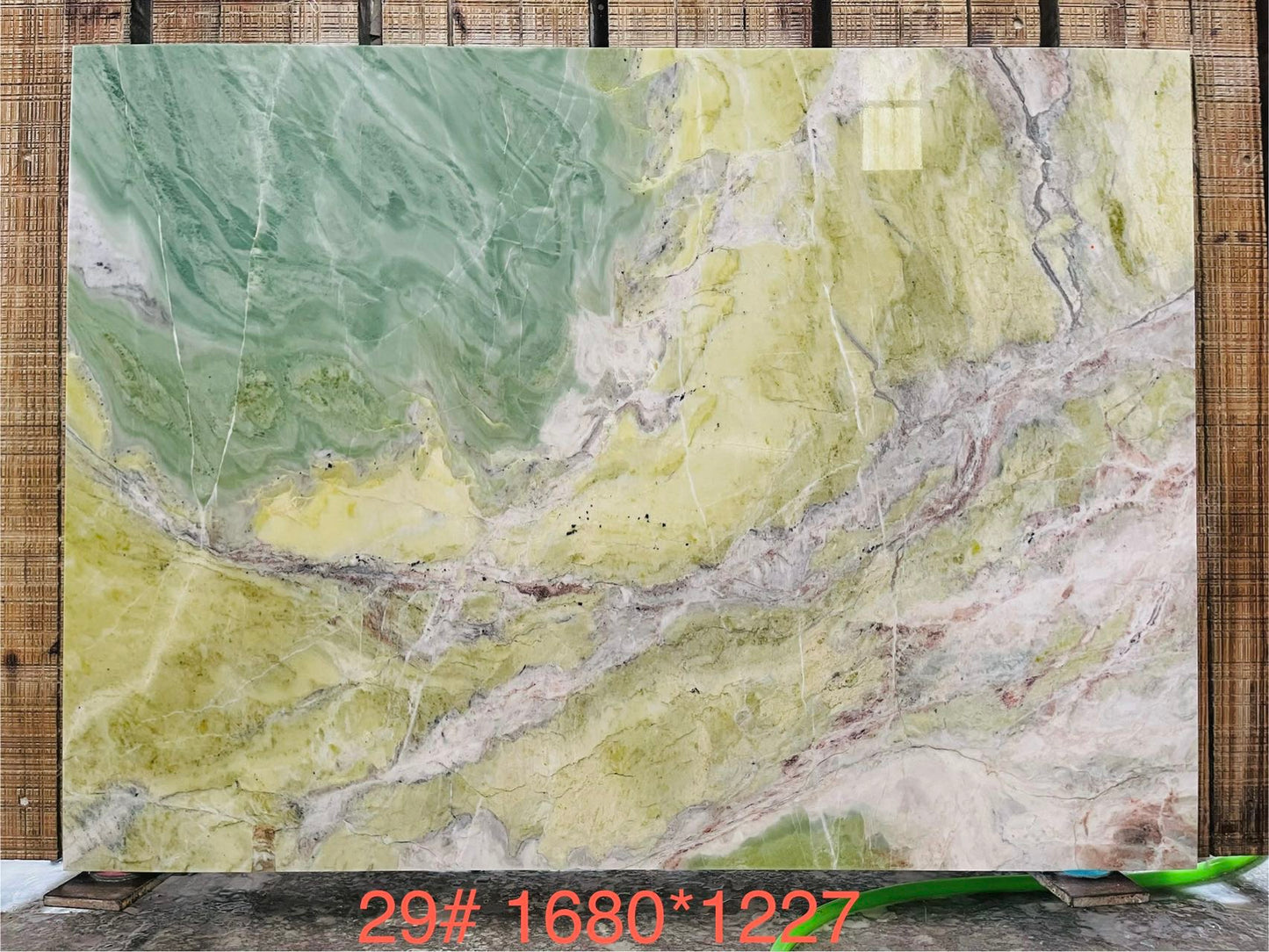 MALACHITE-GR-04