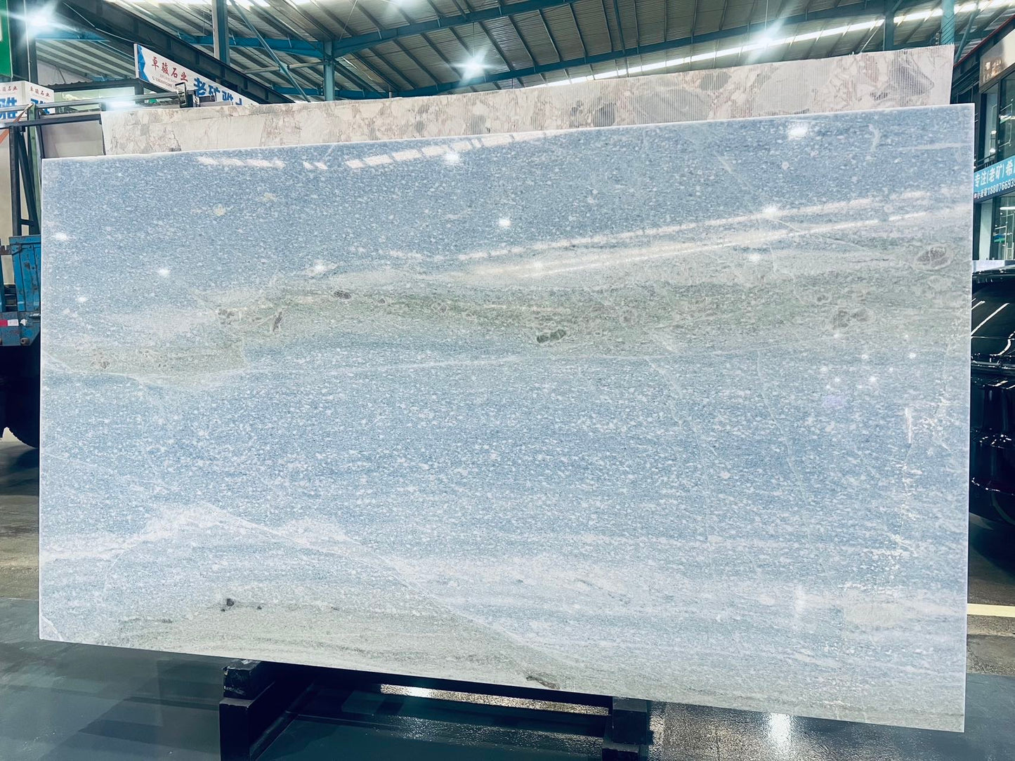 ITALIAN-BLUE CRYSTAL