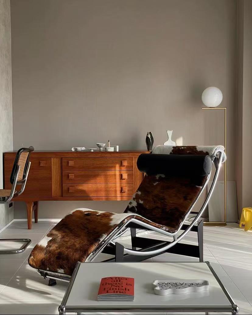 CASSINA LC4 Sofa