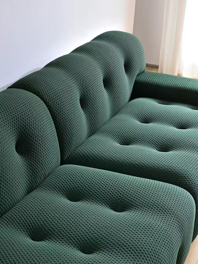 Blogger Sofa