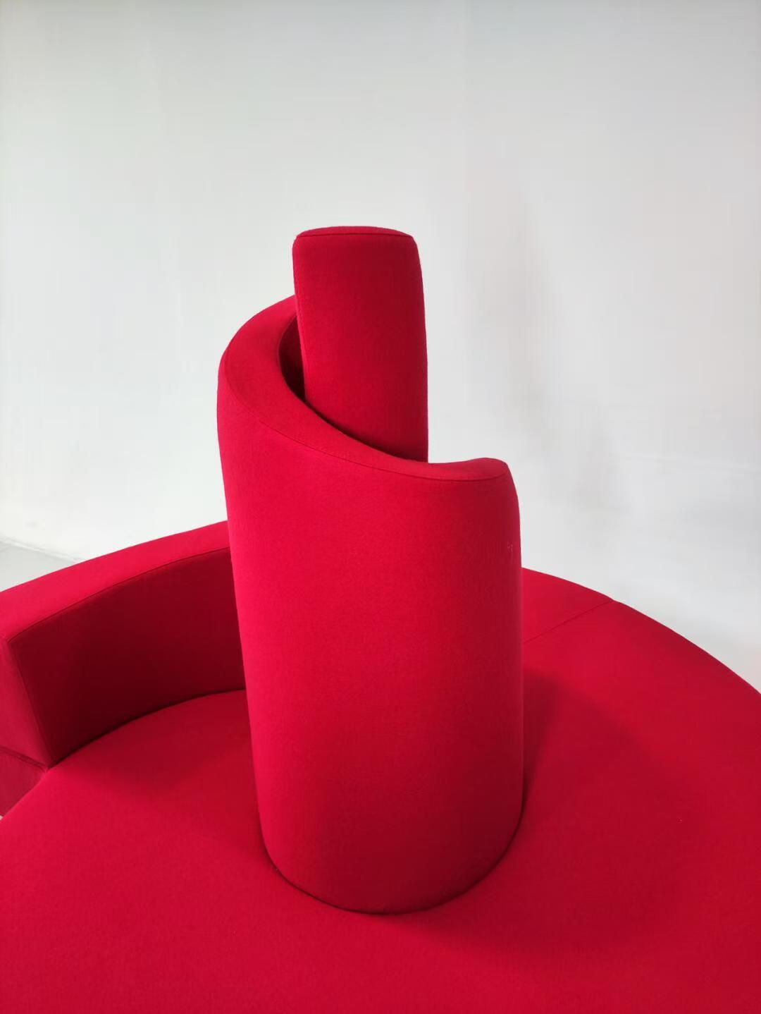 Tatlin Sofa