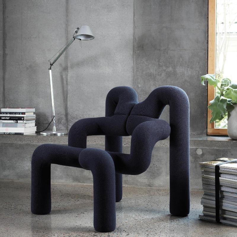 Armchair Extrem