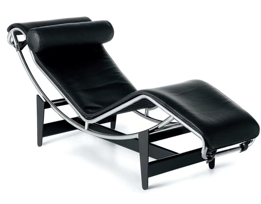 CASSINA LC4 Sofa