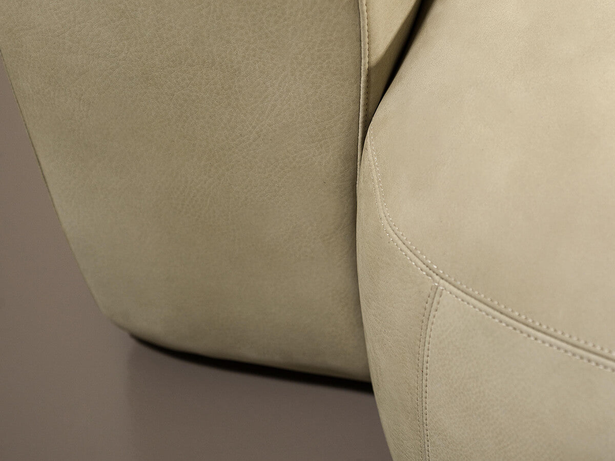 Baxter Clara Sofa
