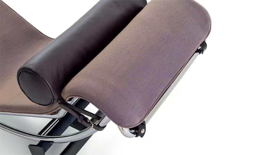 CASSINA LC4 Sofa