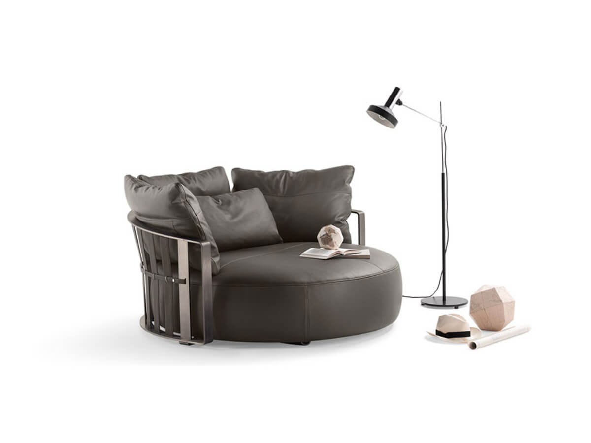 Poltrona Frau Scarlett Sofa