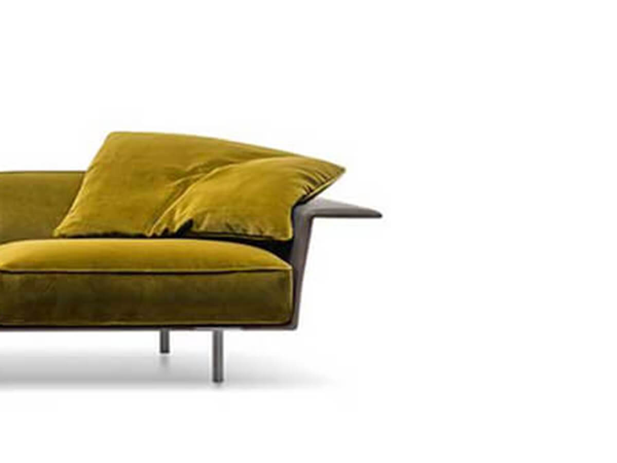 Gregor Sofa